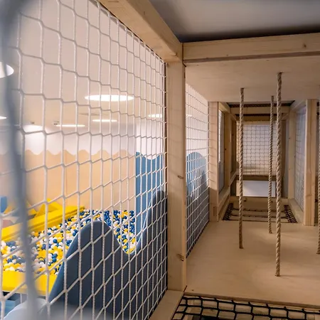 Apartamento Pianka Morska - Sala Zabaw, Bilard, Siłownia, Garaż, 500m Do Plaży Bez Schodów Jastrzębia Góra