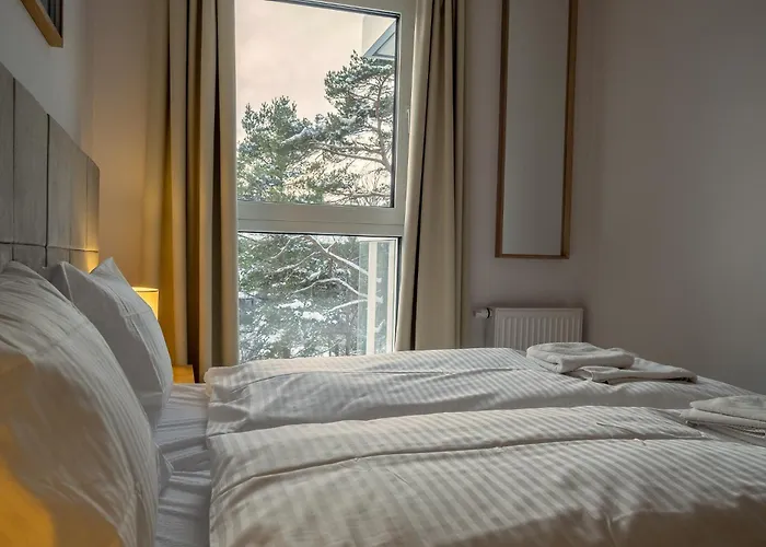 Pianka Morska - Sala Zabaw, Bilard, Siłownia, Garaż, 500m Do Plaży Bez Schodów Apartamento Jastrzębia Góra