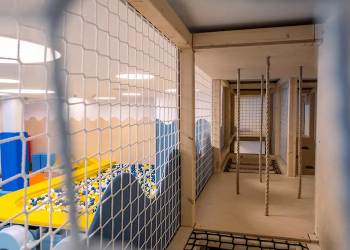 Apartamento Pianka Morska - Sala Zabaw, Bilard, Siłownia, Garaż, 500m Do Plaży Bez Schodów Jastrzębia Góra