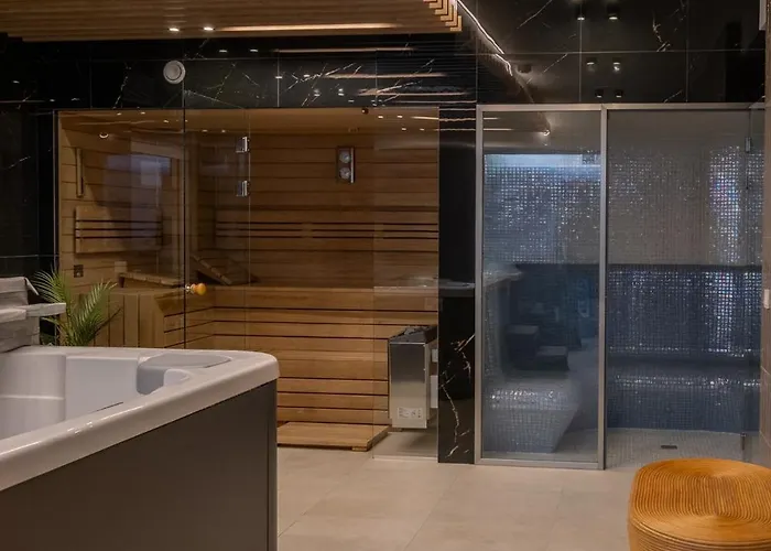 Pianka Morska - Sala Zabaw, Bilard, Siłownia, Garaż, 500m Do Plaży Bez Schodów Jastrzębia Góra